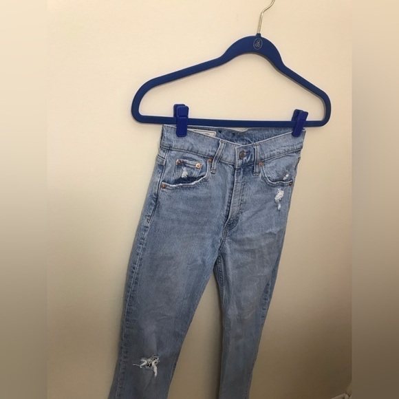 Gap high rise distressed straight jeans. size 24R - Picture 8 of 11